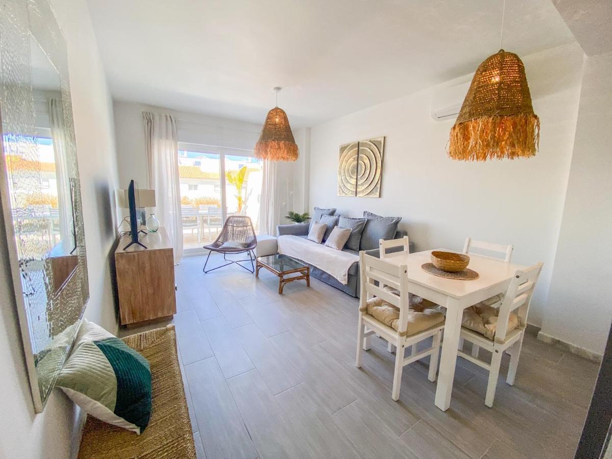 Tarifa Cozy House - Pool - Parking - Family Apartment Exterior photo